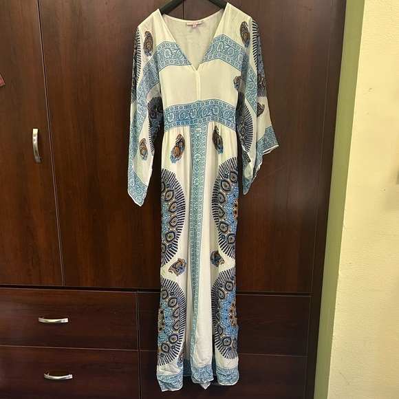 Calypso St. Barth sz S blue and white medallion print silk maxi dress. - Picture 3 of 13